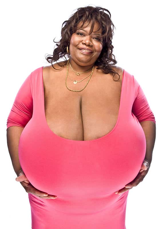 largest-natural-breasts-guinness-world-records-website2
